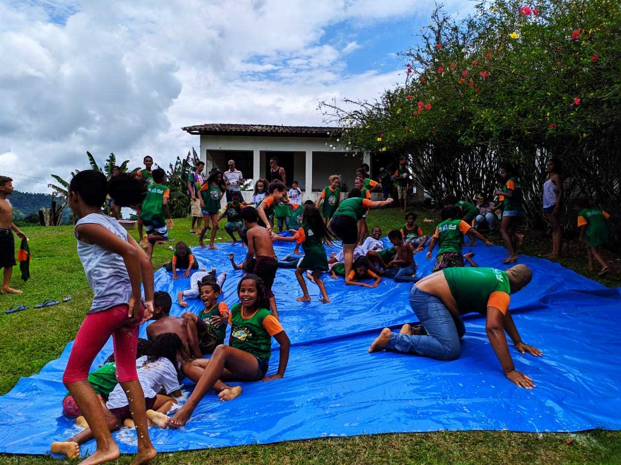 Camacã: Crianças beneficiárias do CRAS se divertem em confraternização de fim de ano